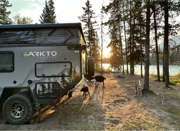 www.arktocampers.com